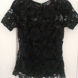 🛍️*4/25SZ S BLACK FLORAL LACE  SHORT SLEEVE SHIRT